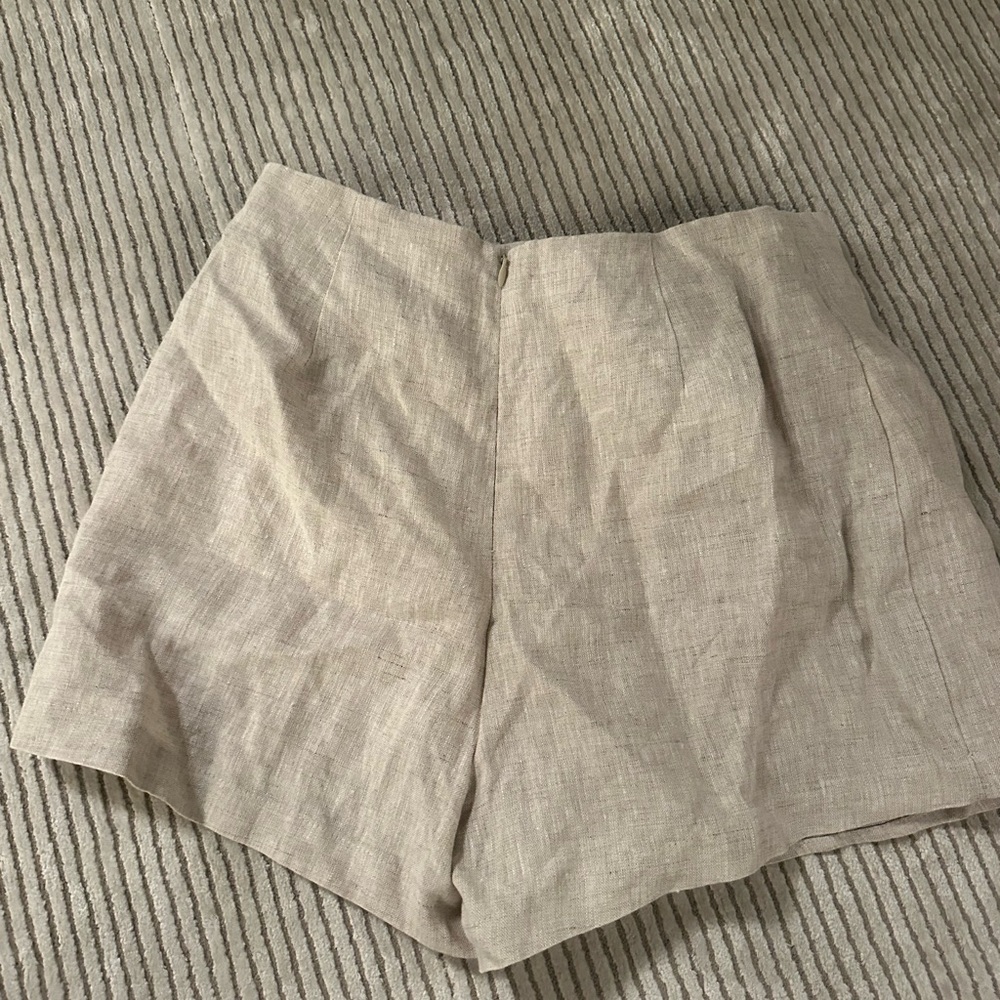 Reformation Beige Wrap Mini Skort with Side Tie - Picture 4 of 4